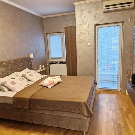 Apartman Studio Diamond Szabadka Kültér fotó