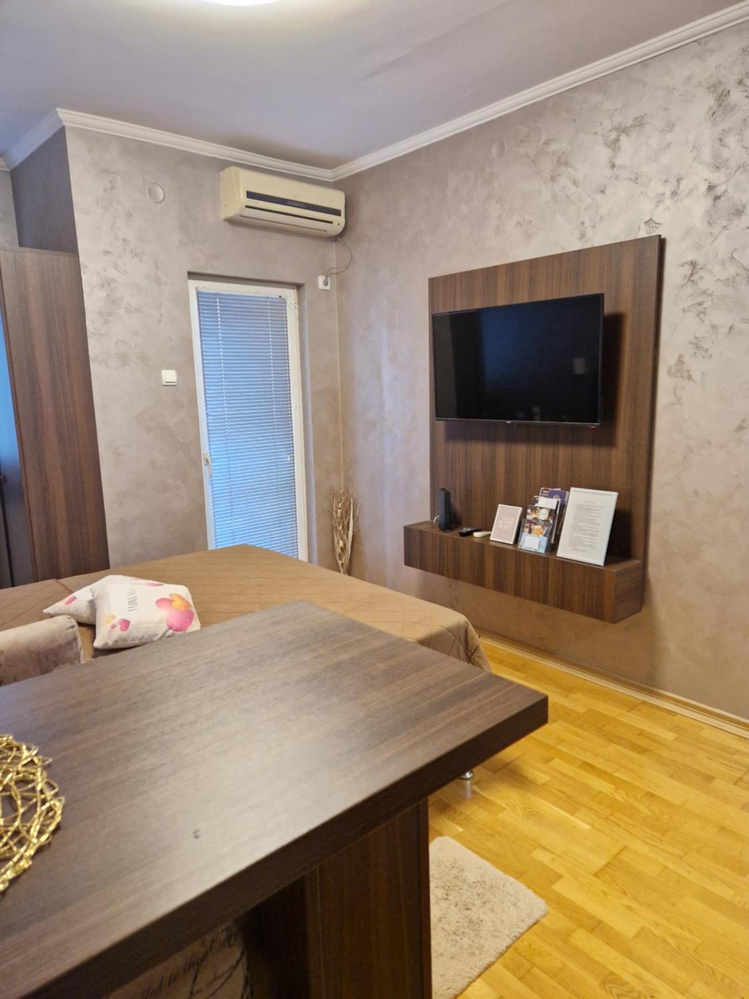 Apartman Studio Diamond Szabadka Kültér fotó
