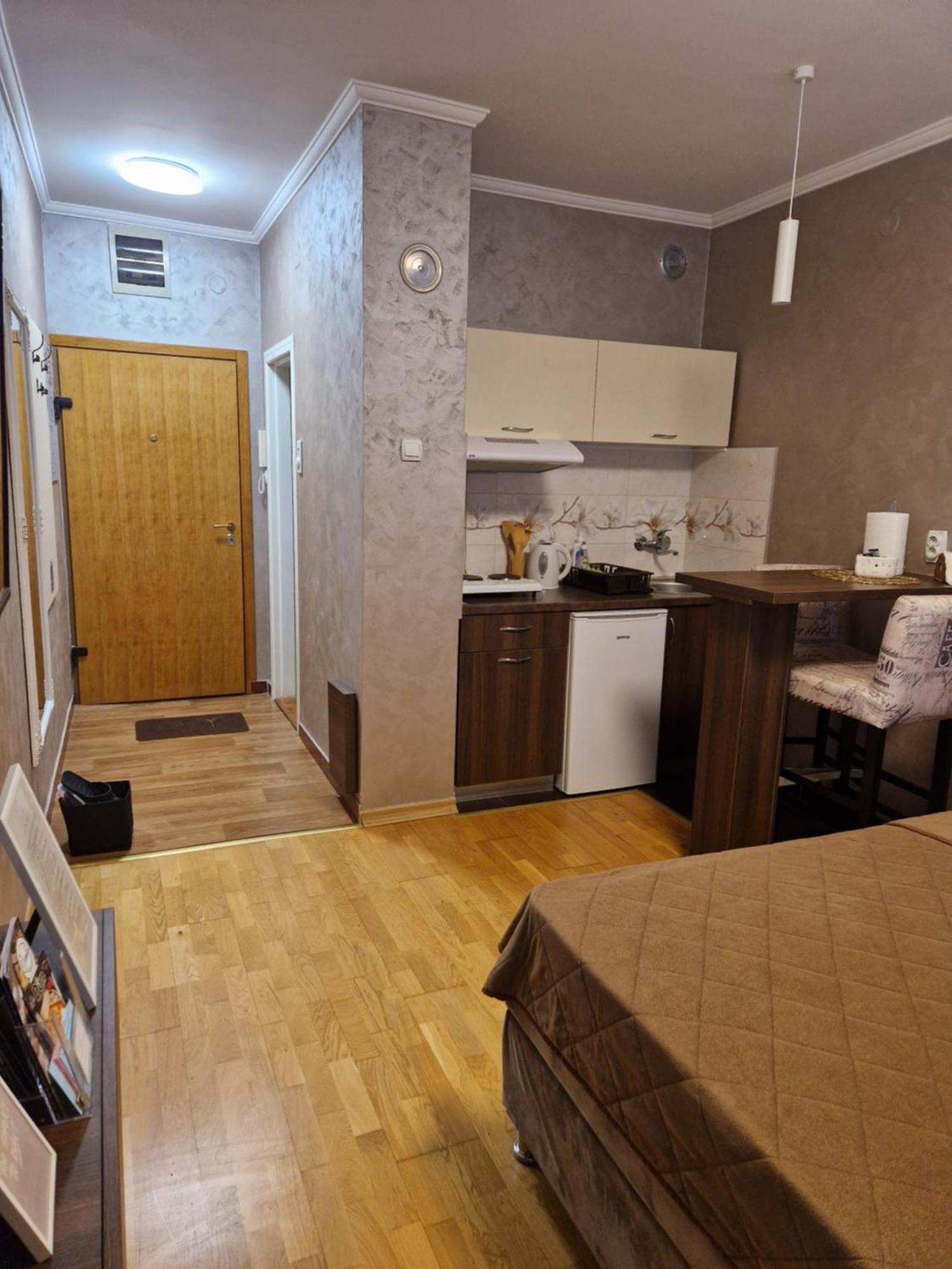 Apartman Studio Diamond Szabadka Kültér fotó